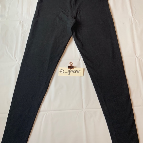 VS PINK YOGA LEGGINGS BLACK SMALL - Picture 3 of 16